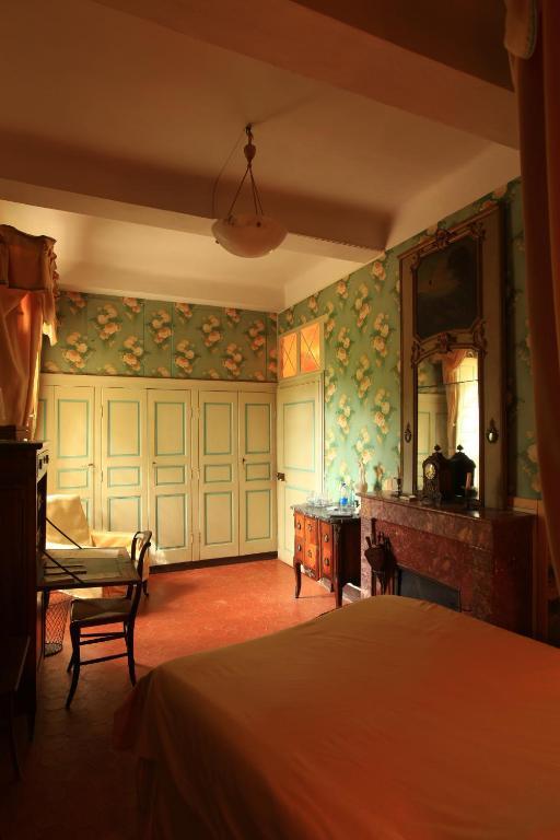 Chateau De Saint Martin Taradeau Номер фото
